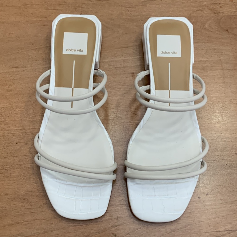 Dolce Vita Sandals Creamy White Size 8.5
